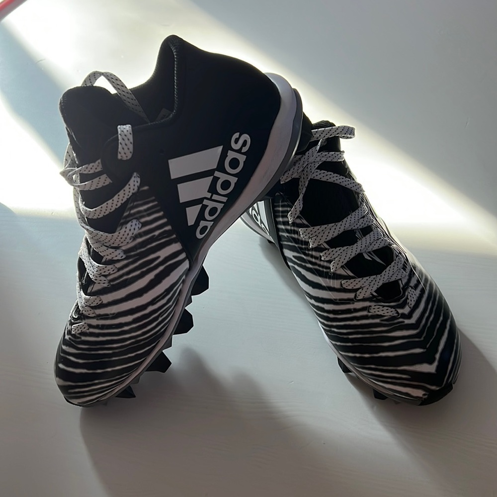 Adidas youth football cleats